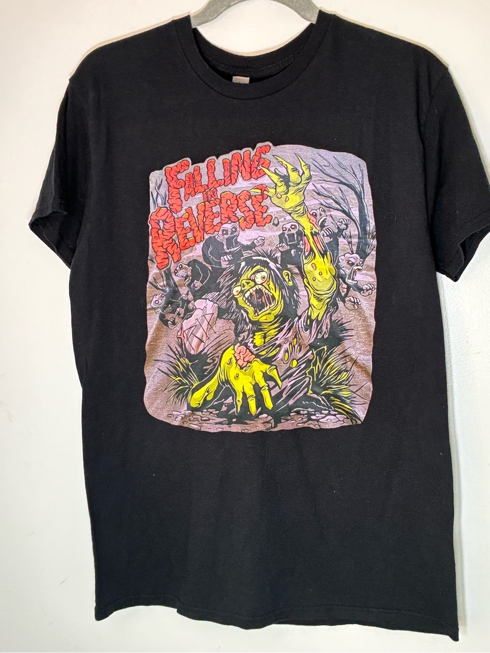 FALLING IN REVERSE Graphic Band Tee - Black M